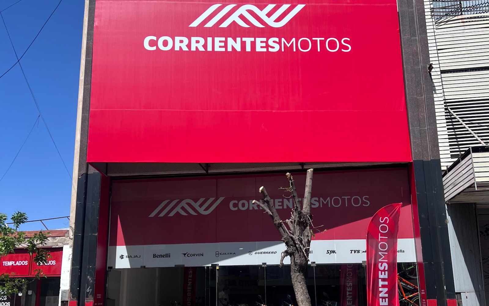 Fachada de Corrientes Motos Córdoba Casa Central, en Rivera Indarte 554